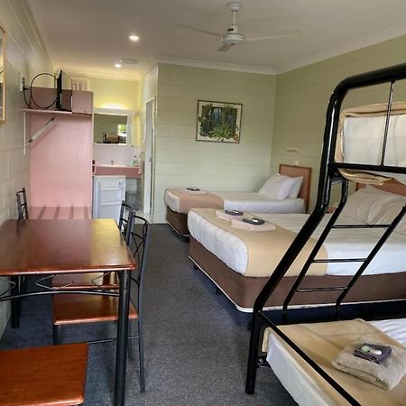 Yungaburra Park Motel Εξωτερικό φωτογραφία