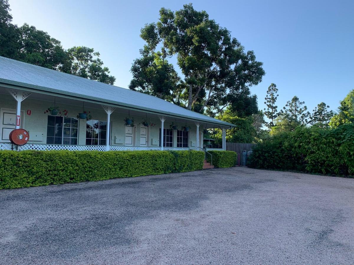Yungaburra Park Motel Εξωτερικό φωτογραφία
